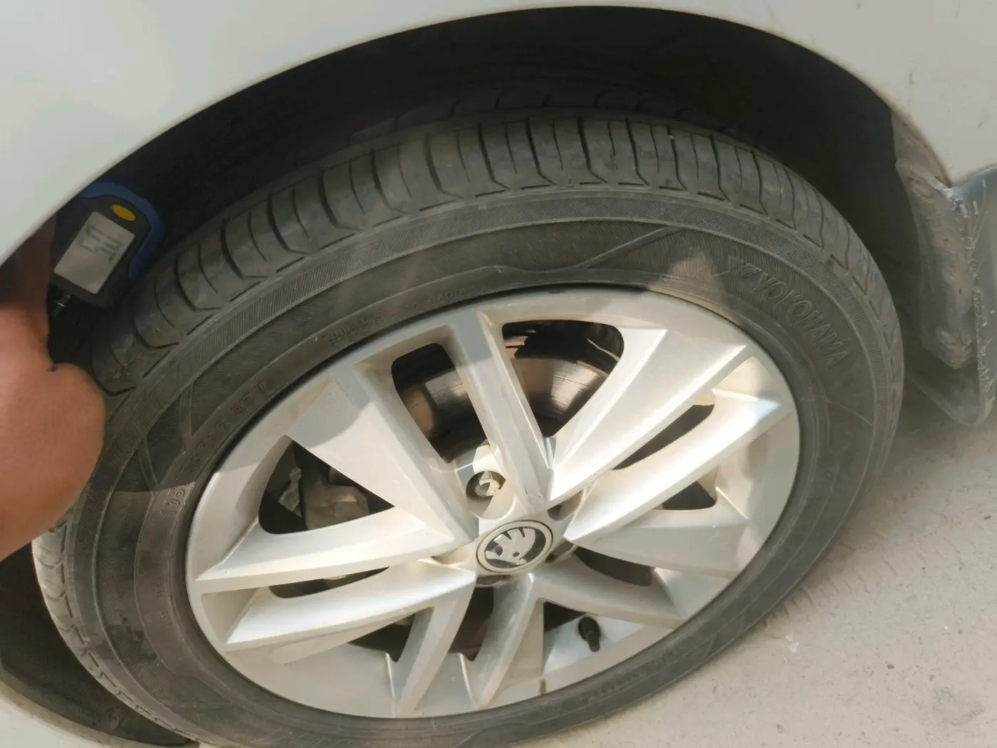2020 Skoda Rapid STYLE TSI, Petrol, Manual, 76,084 km, tyre