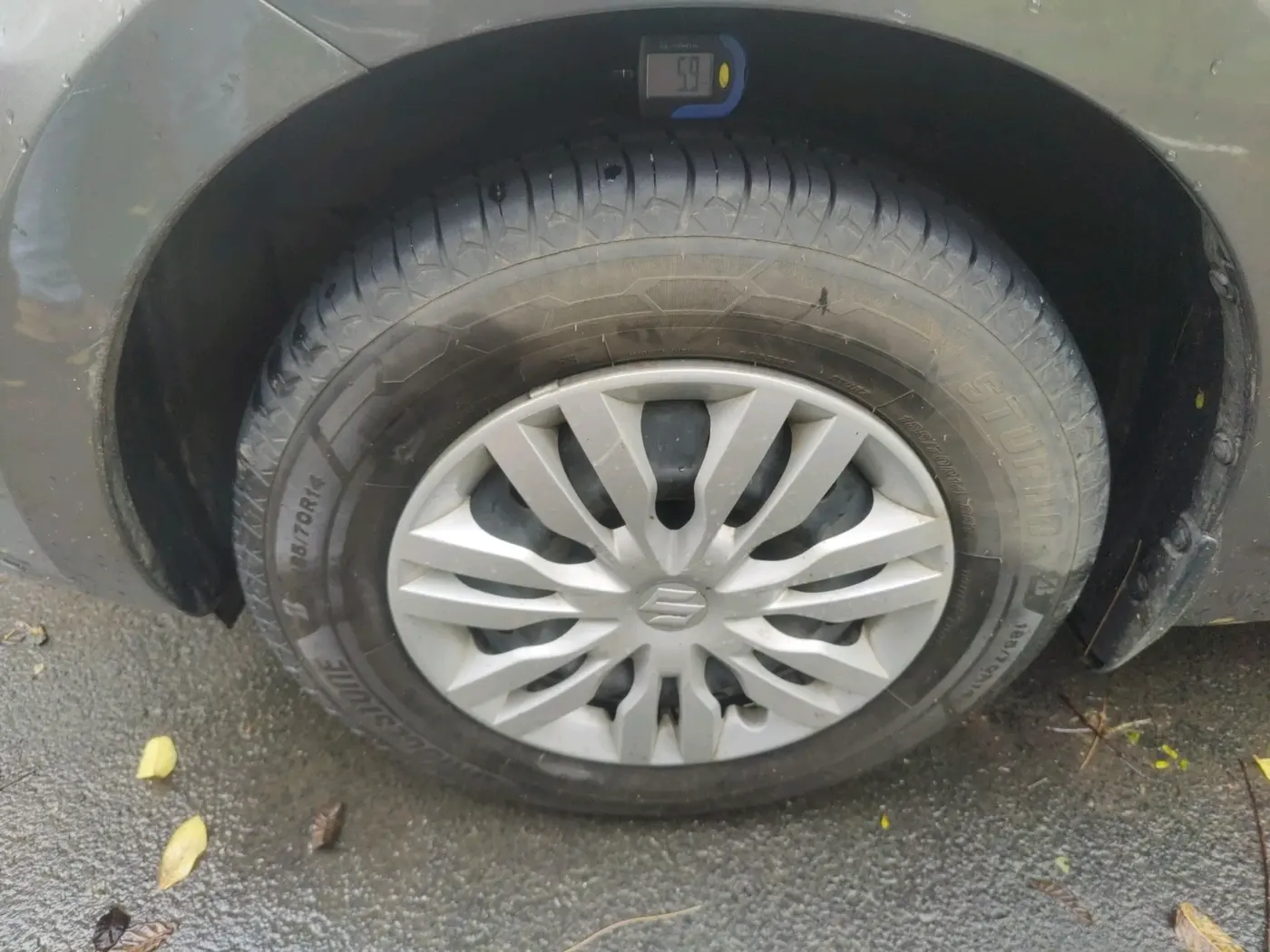 2020 Maruti Dzire VXI, CNG, Manual, 71,268 km, tyre