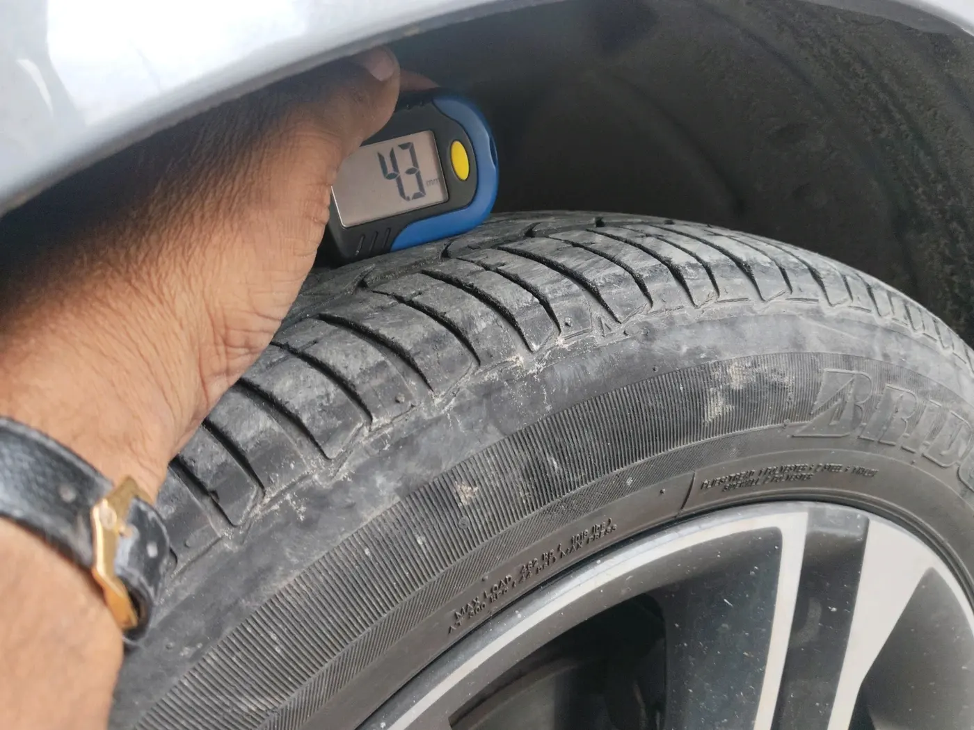 2019 Tata TIGOR XZA PLUS PETROL, Petrol, Automatic, 26,626 km, tyre