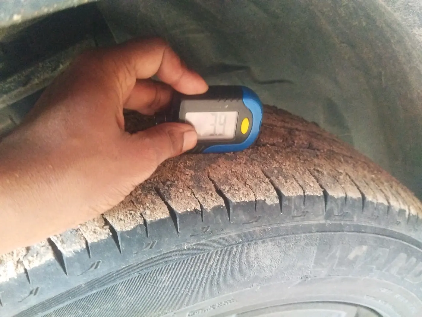 2024 Tata Harrier ADVENTURE PLUS DARK EDITION AT, Diesel, Automatic, 51,830 km, tyre