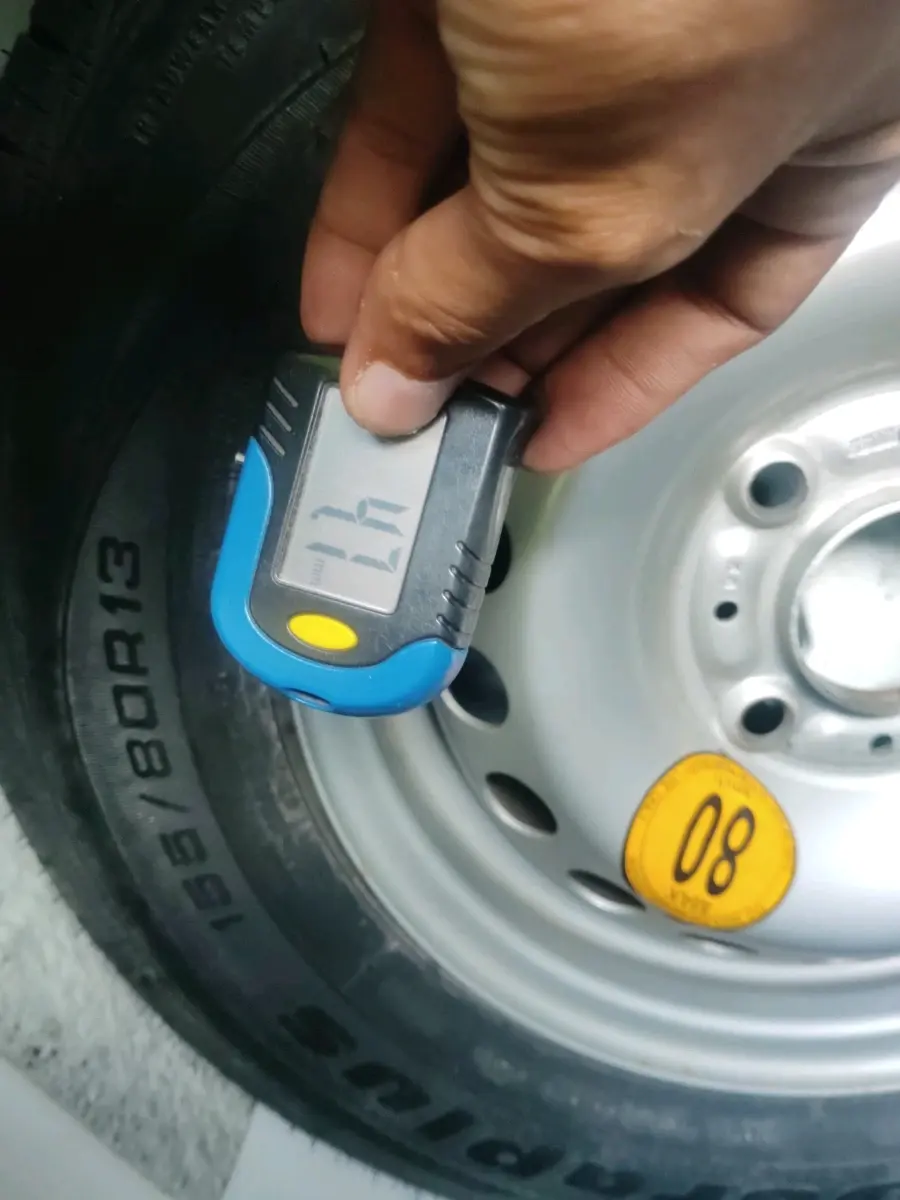 2019 Tata Tiago XZ PETROL, Petrol, Manual, 77,127 km, tyre
