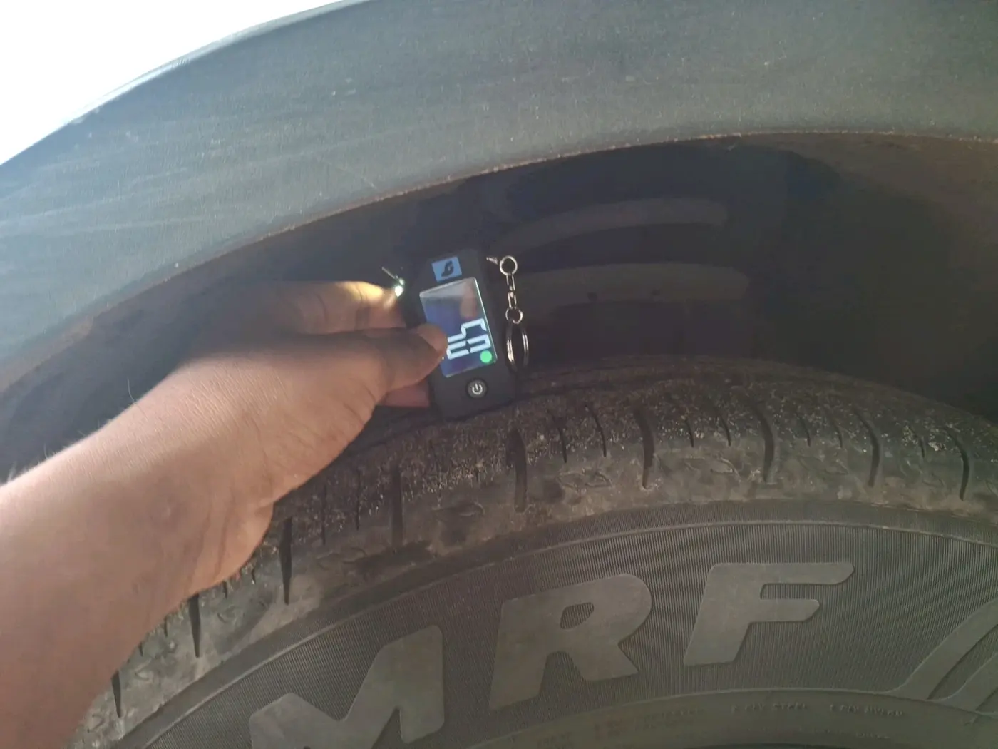 2019 Mahindra XUV500 W7, Diesel, Manual, 1,58,508 km, tyre