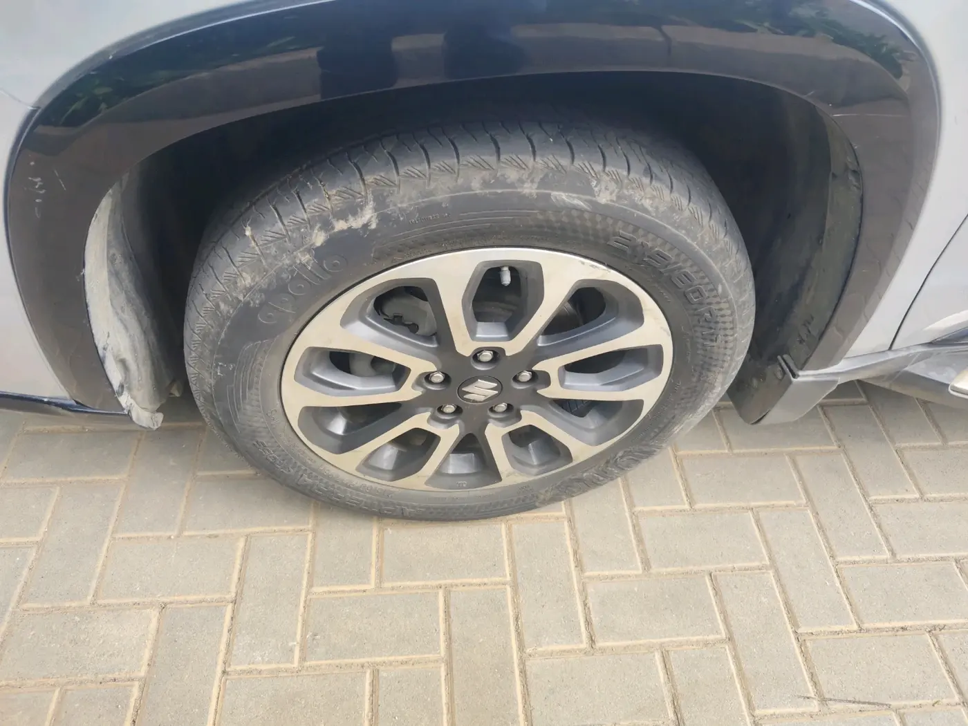 2022 Maruti Grand Vitara ALPHA PLUS HYBRID ECVT, Hybrid, Automatic, 61,245 km, tyre