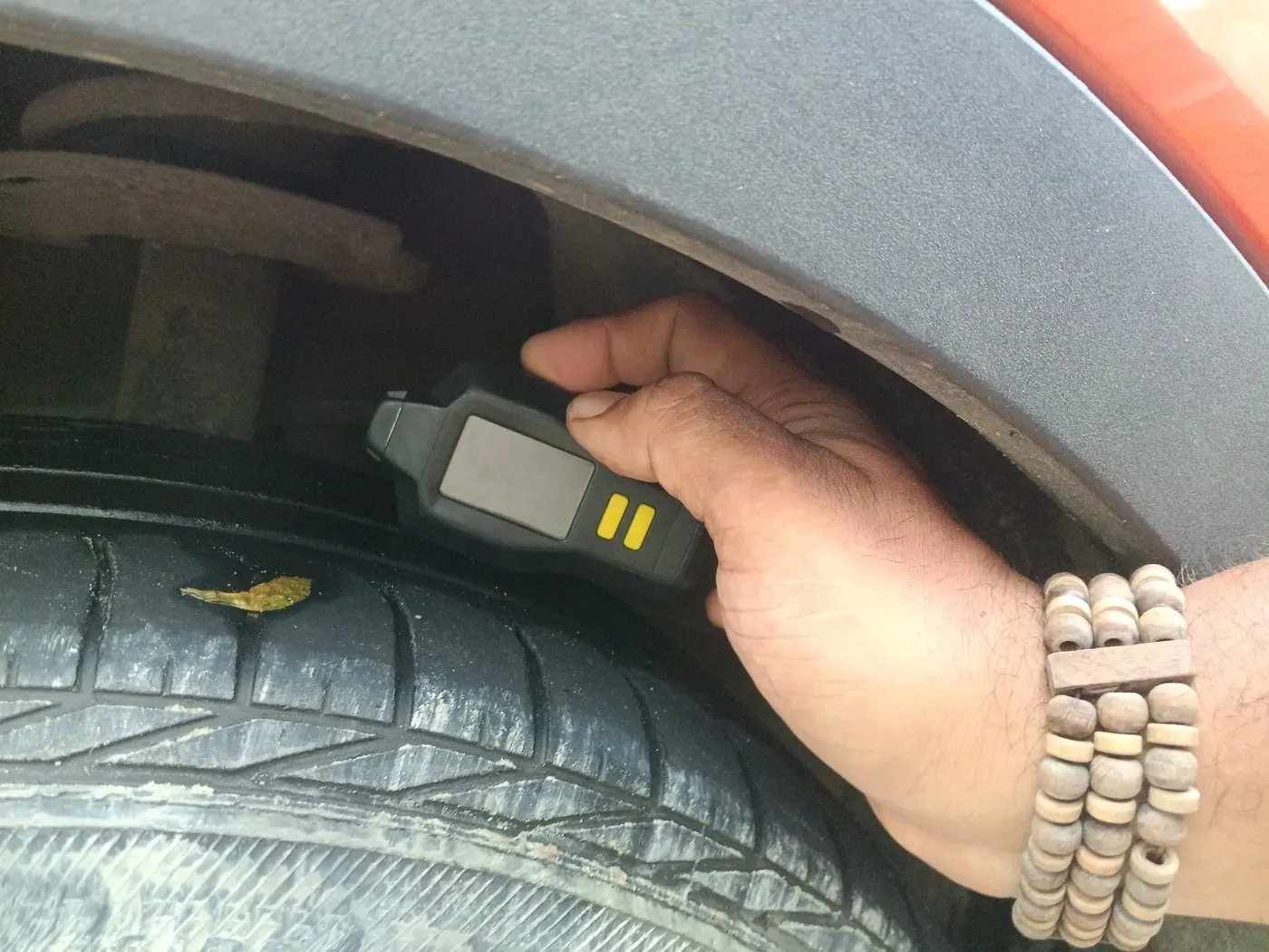 2018 Tata NEXON XZA PLUS PETROL DUAL TONE, Petrol, Automatic, 20,362 km, tyre