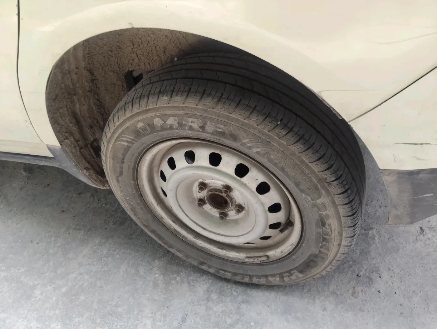 2020 Mahindra MARAZZO M2 7STR, Diesel, Manual, 1,20,477 km, tyre