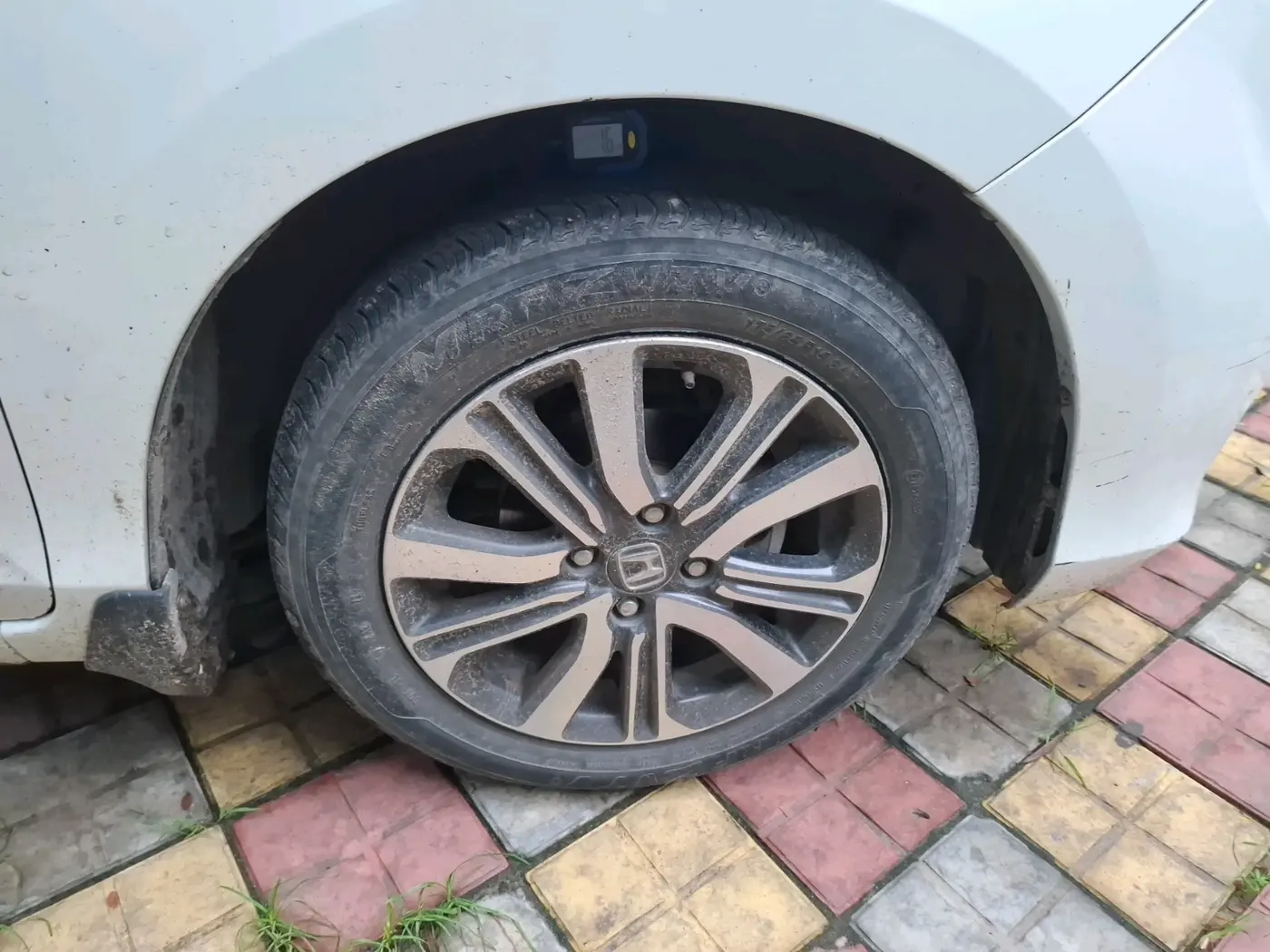 2021 Honda Amaze 1.2L I-VTEC VX, Petrol, Manual, 1,23,288 km, tyre
