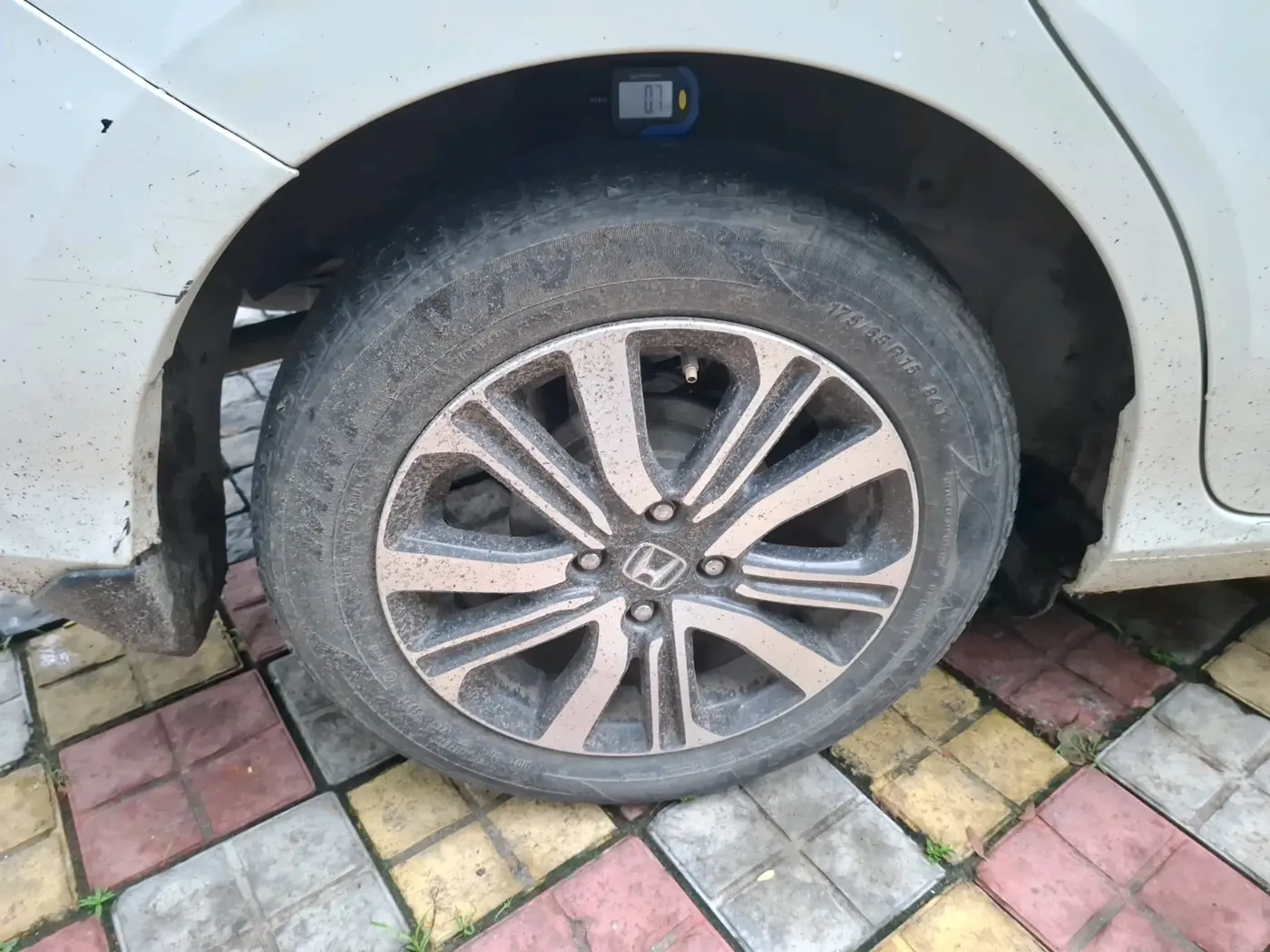2021 Honda Amaze 1.2L I-VTEC VX, Petrol, Manual, 1,23,288 km, tyre