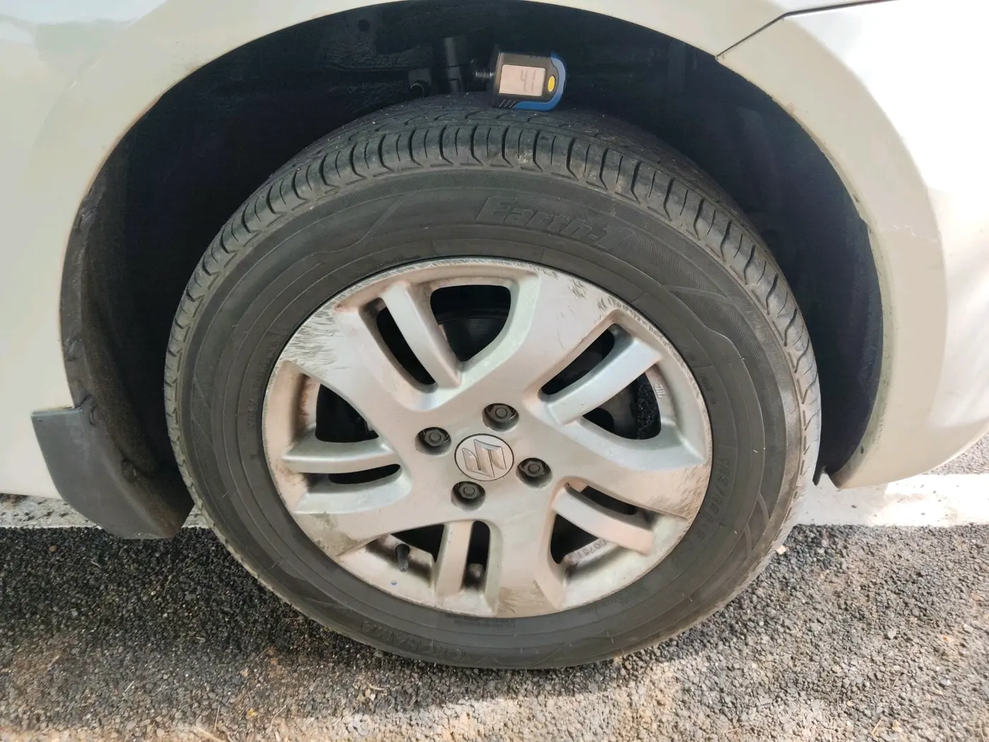 2014 Maruti Swift VDI, Diesel, Manual, 1,39,716 km, tyre