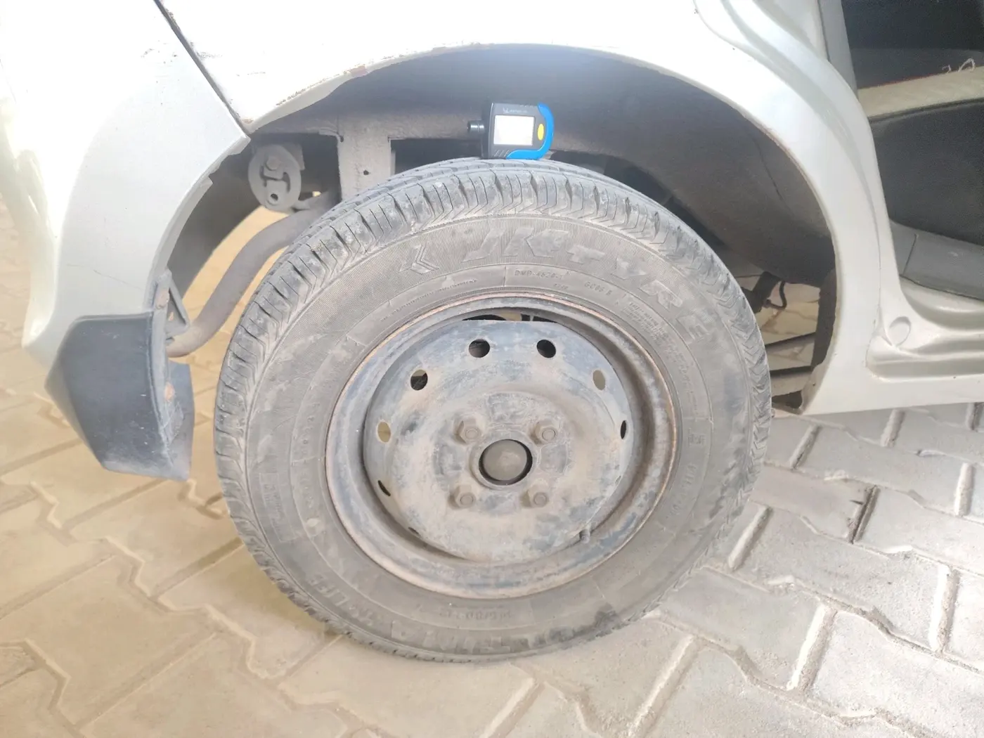 2016 Maruti Alto 800 LXI, Petrol, Manual, 46,936 km, tyre