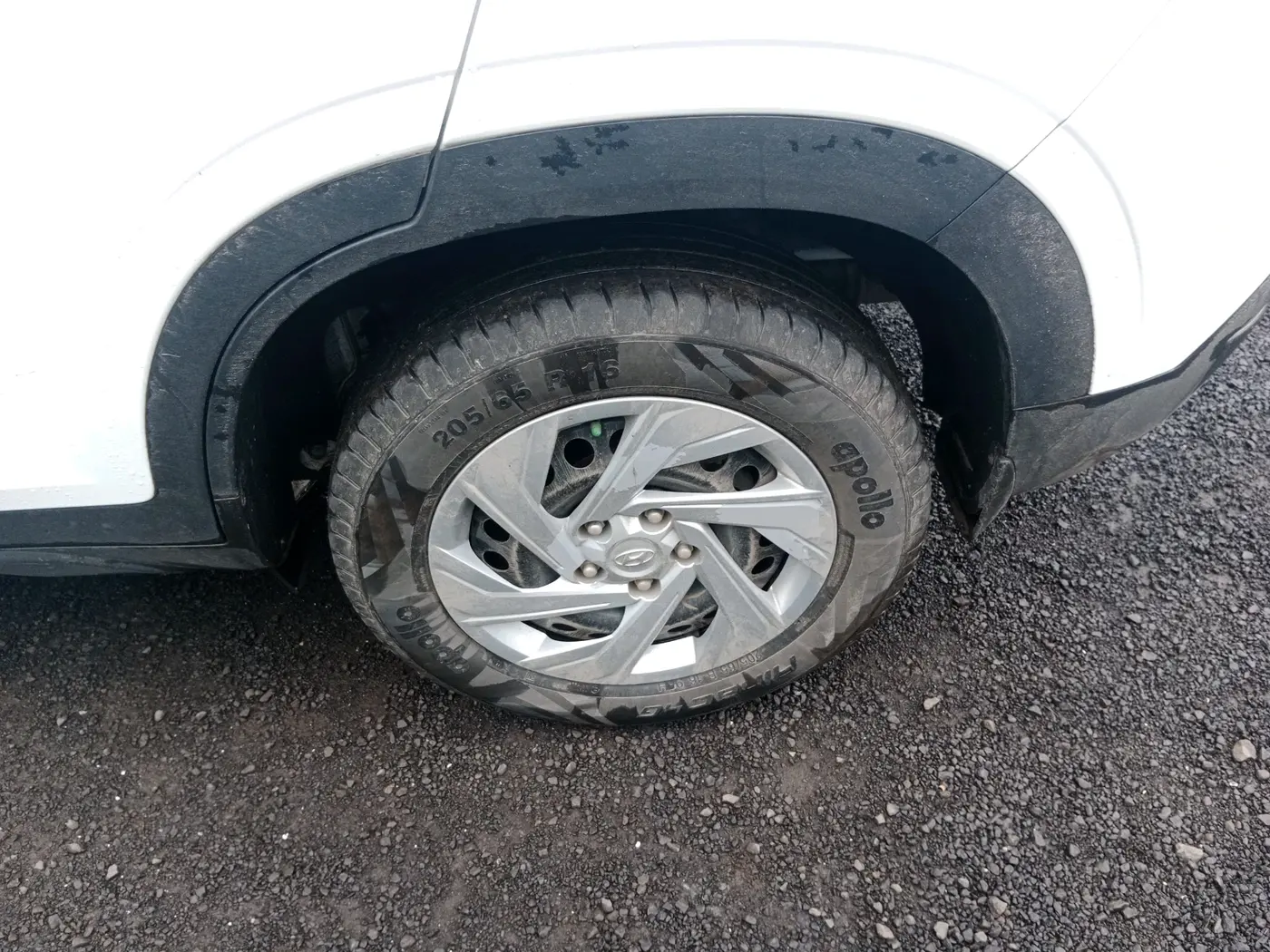 2023 Hyundai Creta E 1.5 PETROL, Petrol, Manual, 61,519 km, tyre