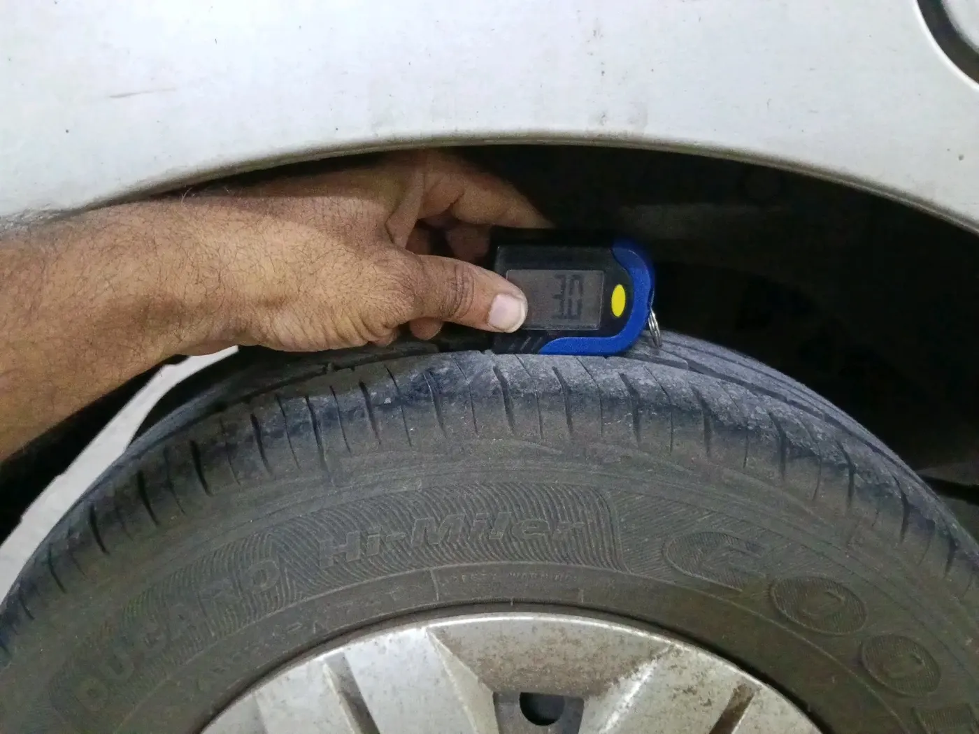 2014 Maruti Alto 800 VXI, Petrol, Manual, 91,470 km, tyre