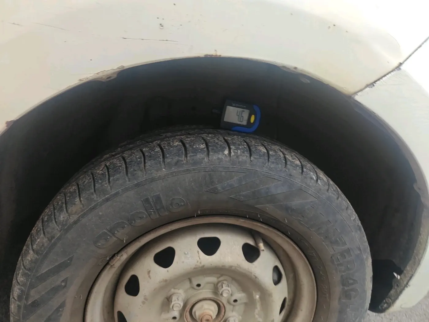 2013 Tata Indica Vista LX TDI, Diesel, Manual, 1,30,222 km, tyre