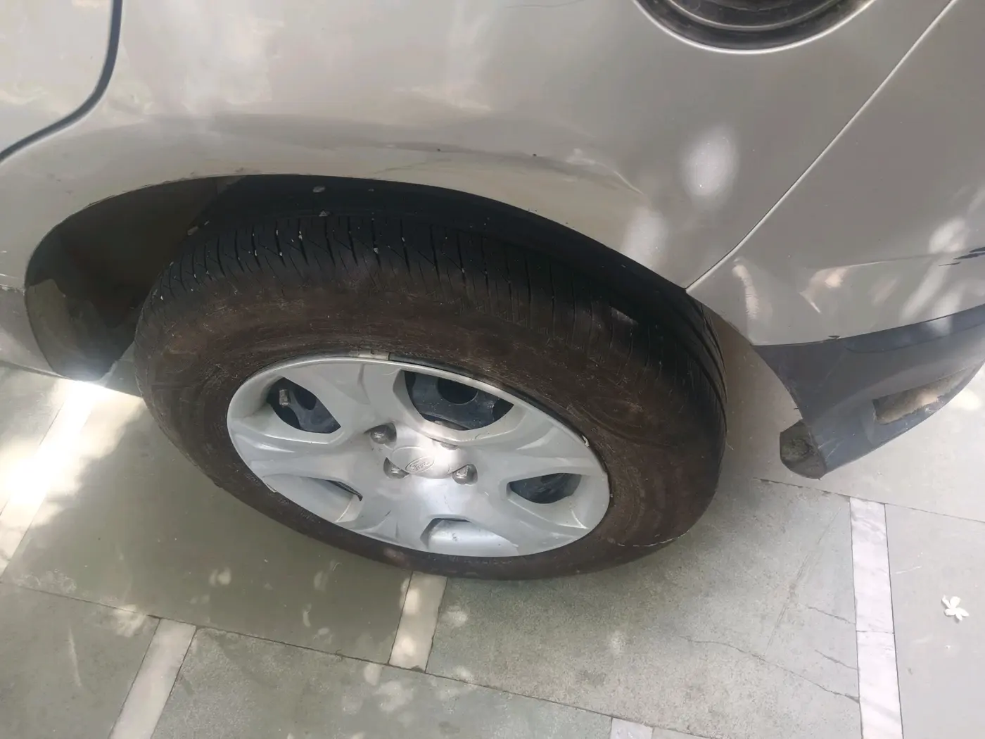 2015 Ford Ecosport AMBIENTE 1.5L DIESEL, Diesel, Manual, 61,654 km, tyre