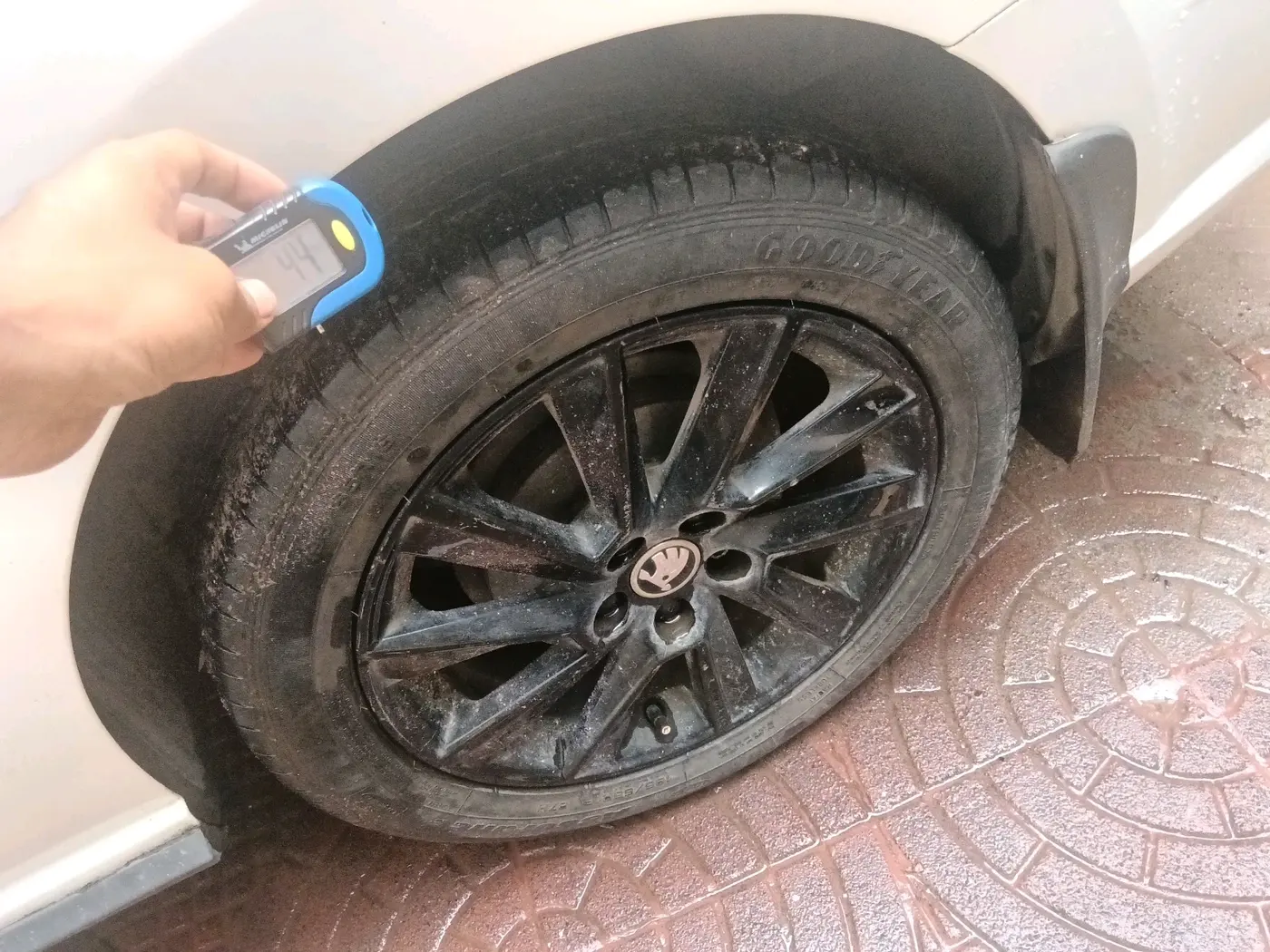 2021 Skoda Rapid STYLE AT TSI, Petrol, Automatic, 37,942 km, tyre