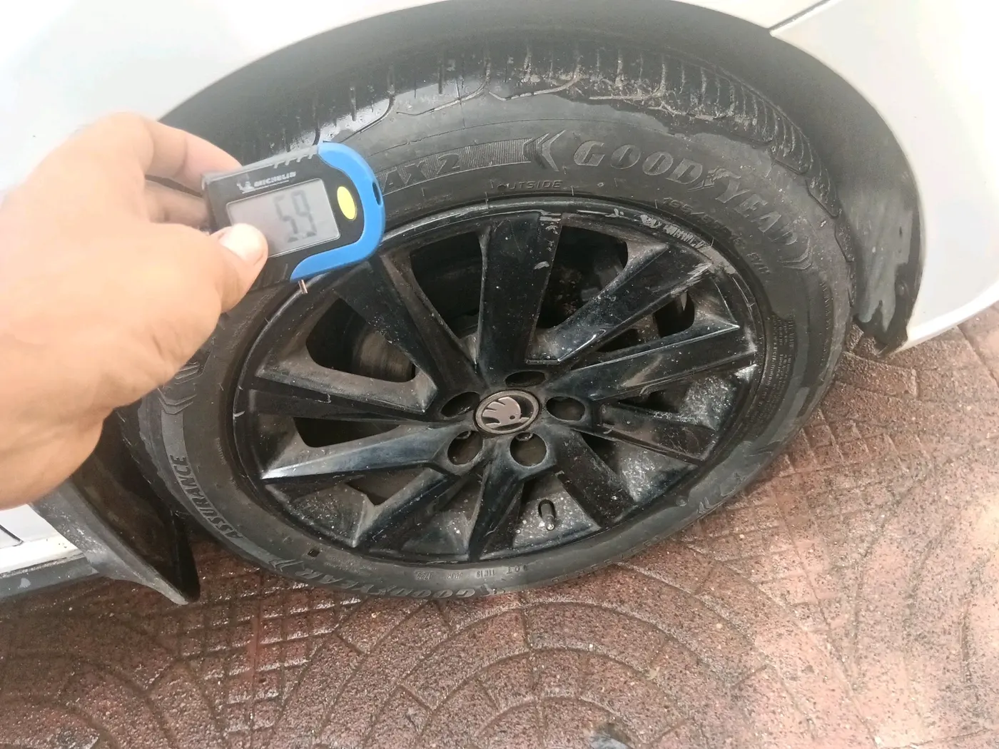 2021 Skoda Rapid STYLE AT TSI, Petrol, Automatic, 37,942 km, tyre