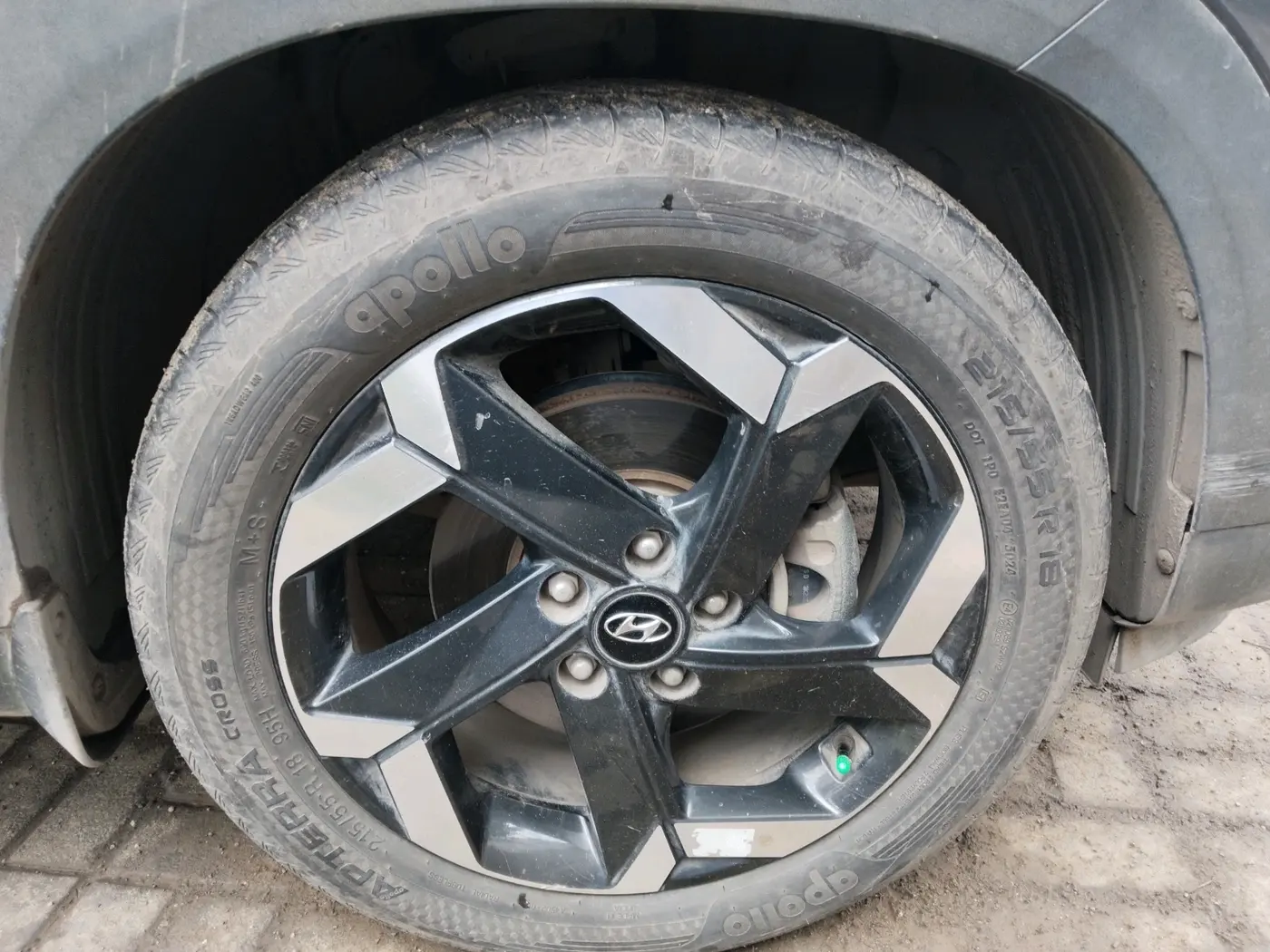 2021 Hyundai ALCAZAR PLATINUM 1.5 MT 7STR, Diesel, Manual, 70,800 km, tyre