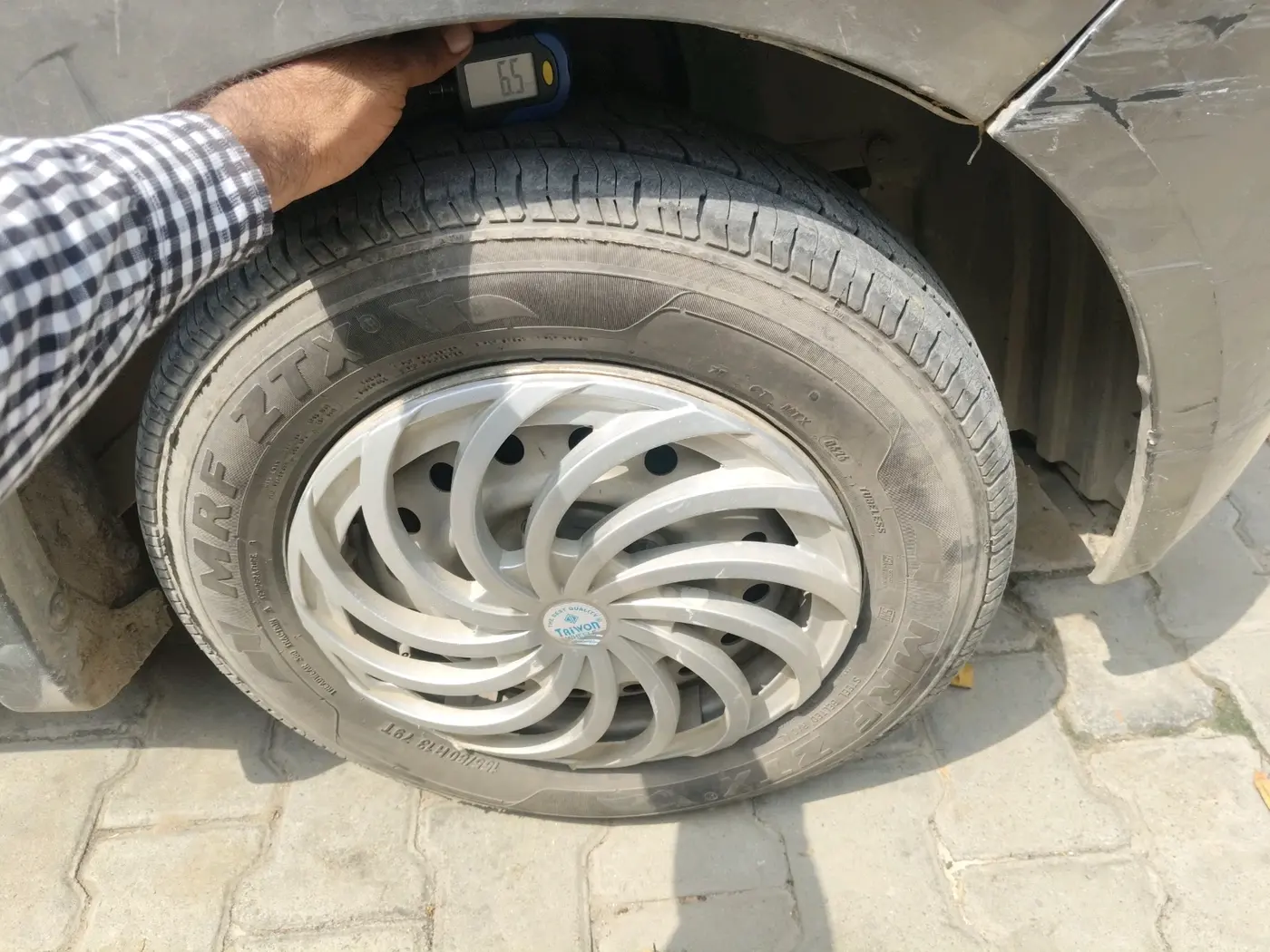 2020 Maruti New Wagon-R LXI CNG (O) 1.0, CNG, Manual, 1,60,463 km, tyre