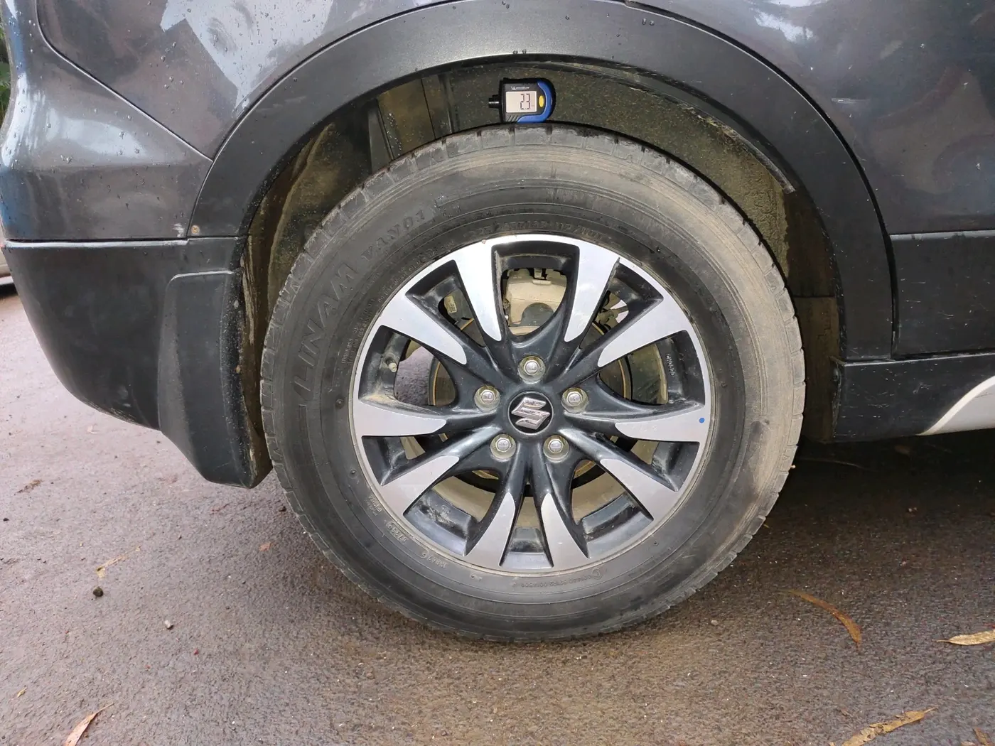 2019 Maruti S Cross DELTA 1.3, Diesel, Manual, 1,44,623 km, tyre