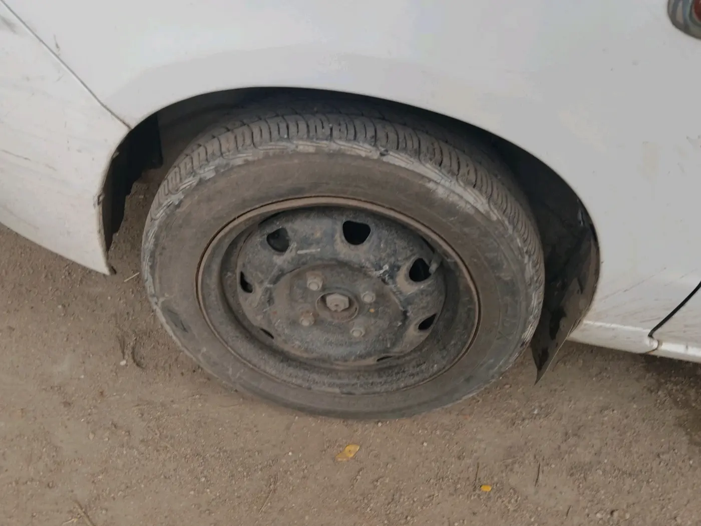 2011 Maruti Alto K10 VXI, Petrol, Manual, 63,543 km, tyre