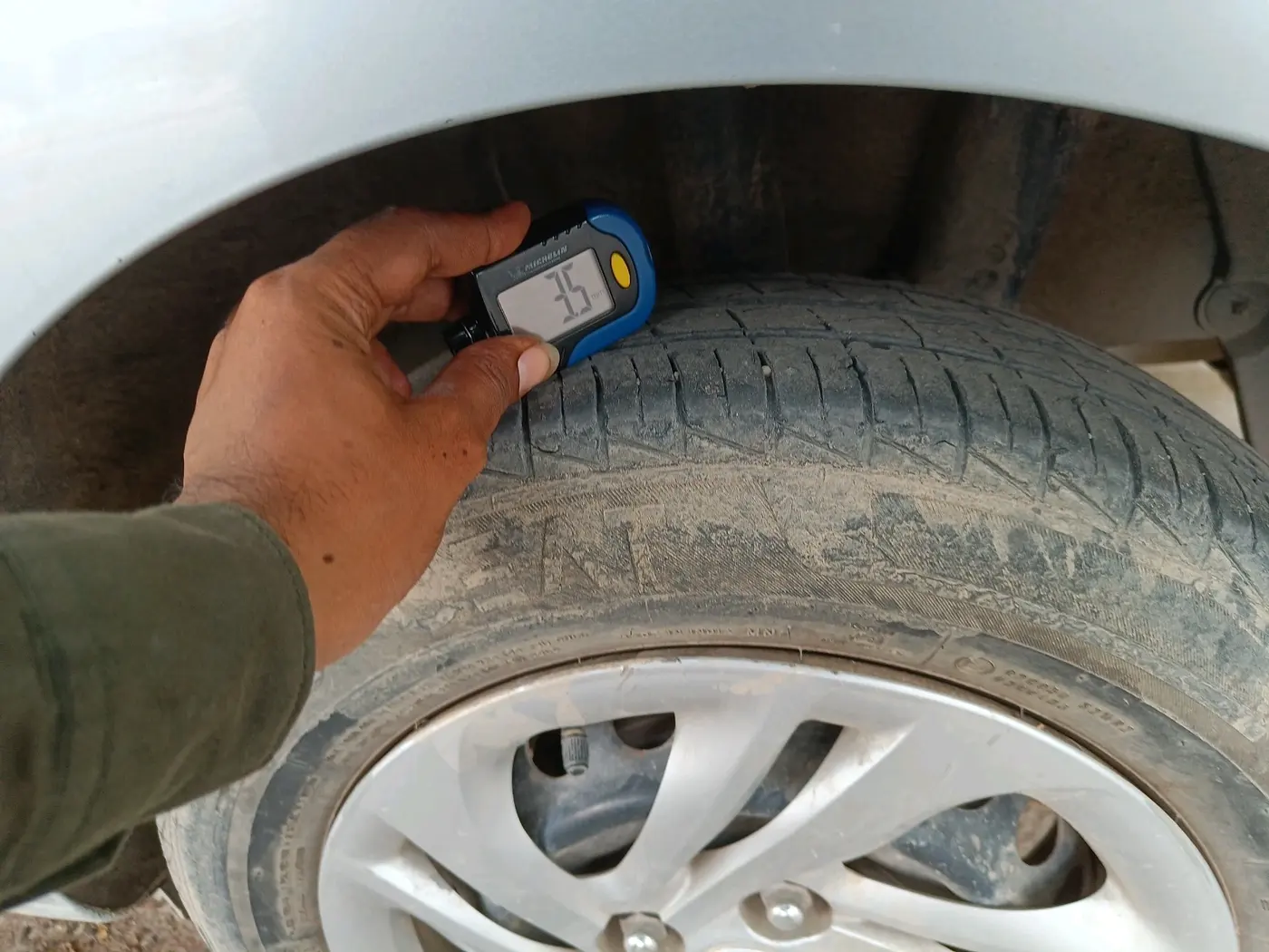 2021 Hyundai AURA S 1.2 CNG, CNG, Manual, 1,33,084 km, tyre