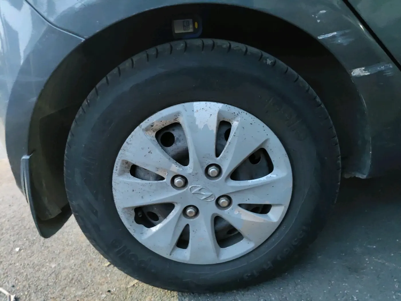 2012 Hyundai i10 SPORTZ 1.2, Petrol, Manual, 97,016 km, tyre