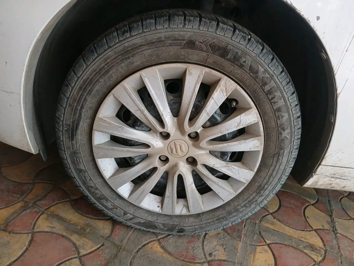 2021 Maruti Baleno DELTA PETROL 1.2, Petrol, Manual, 1,33,789 km, tyre