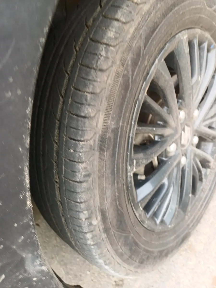 2021 Maruti XL6 ALPHA MT, Petrol, Manual, 71,184 km, tyre